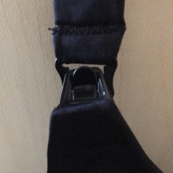 Thyme Black Breast Feeding Nursing Wireless Bra - Picture 6 of 6